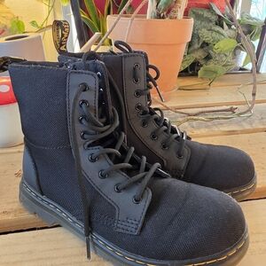 Dr Martens Junior Boot - New Without Tags